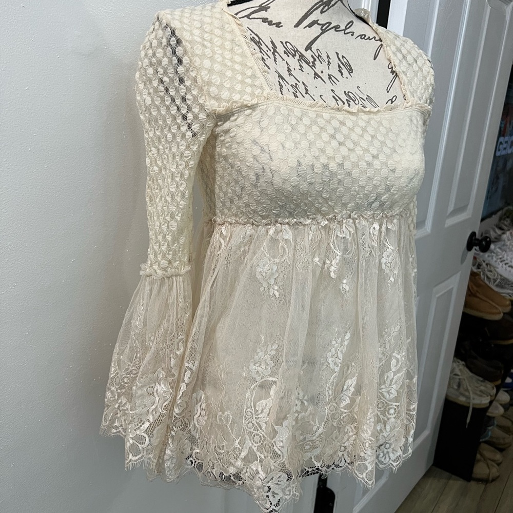 EUC Max studio blouse - Picture 2 of 4